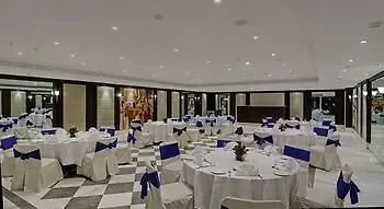 古尔冈 Vista Park酒店 酒店